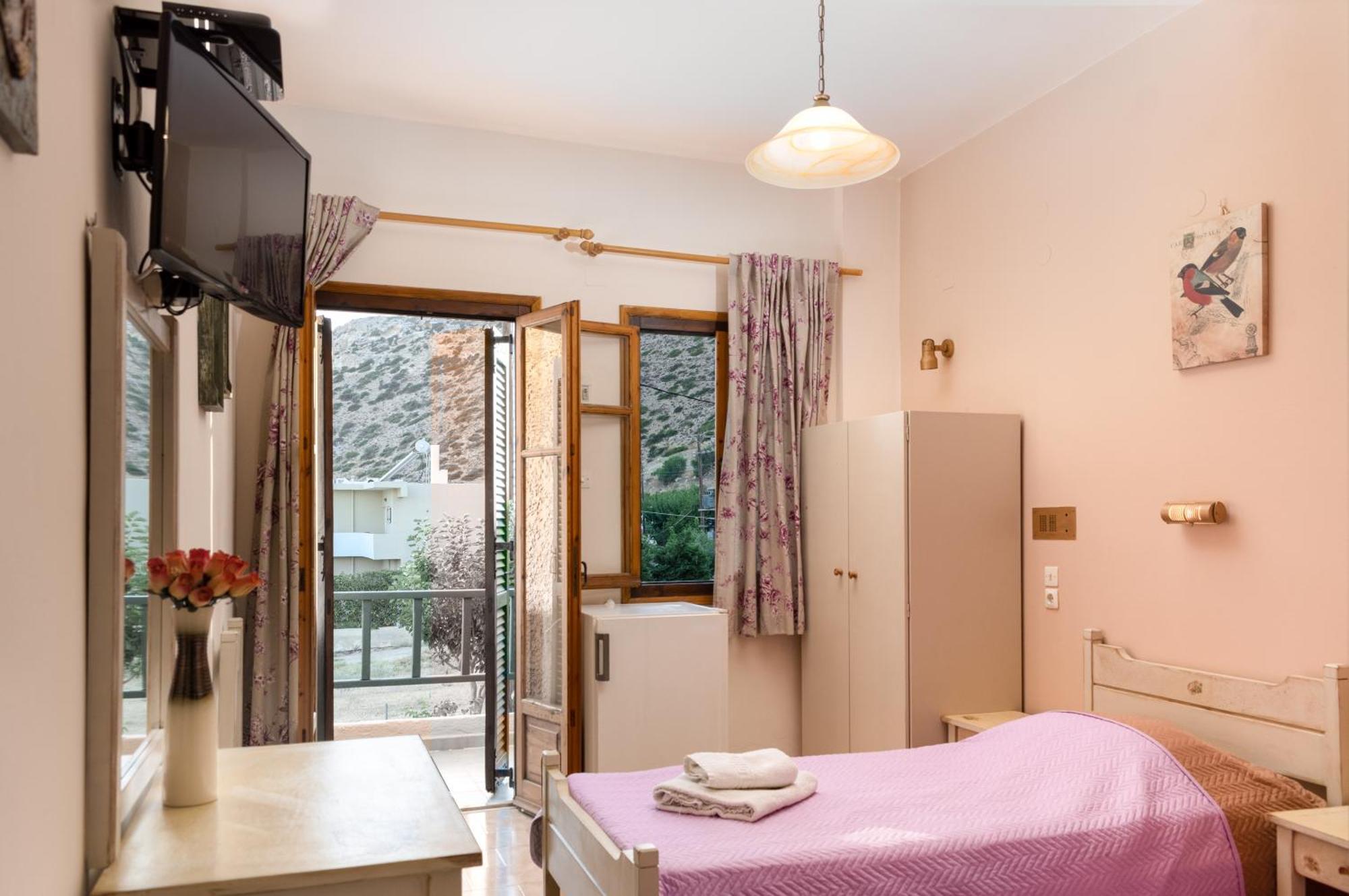 Filia Rooms Matala  Exterior photo
