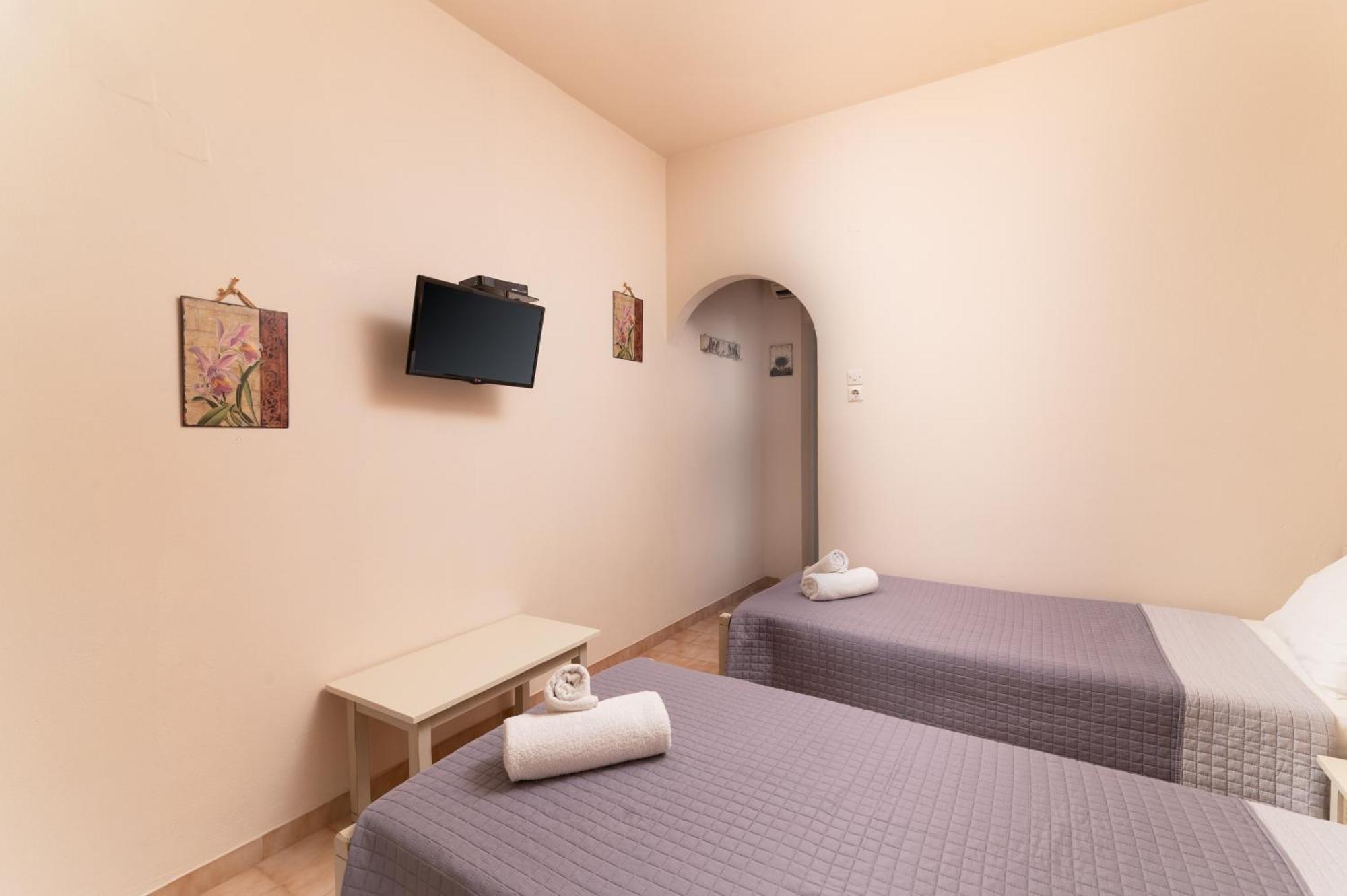 Filia Rooms Matala  Exterior photo