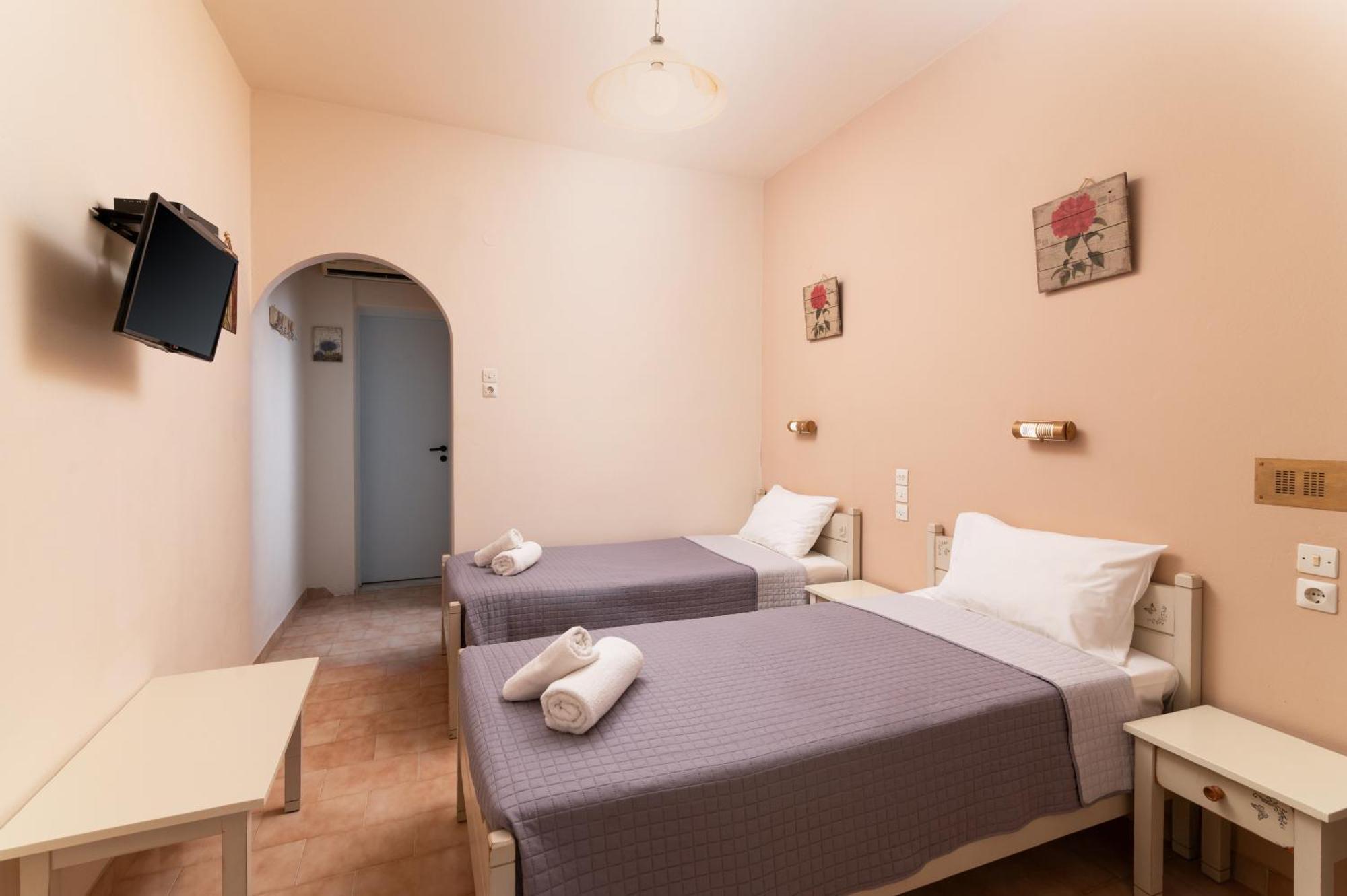 Filia Rooms Matala  Exterior photo
